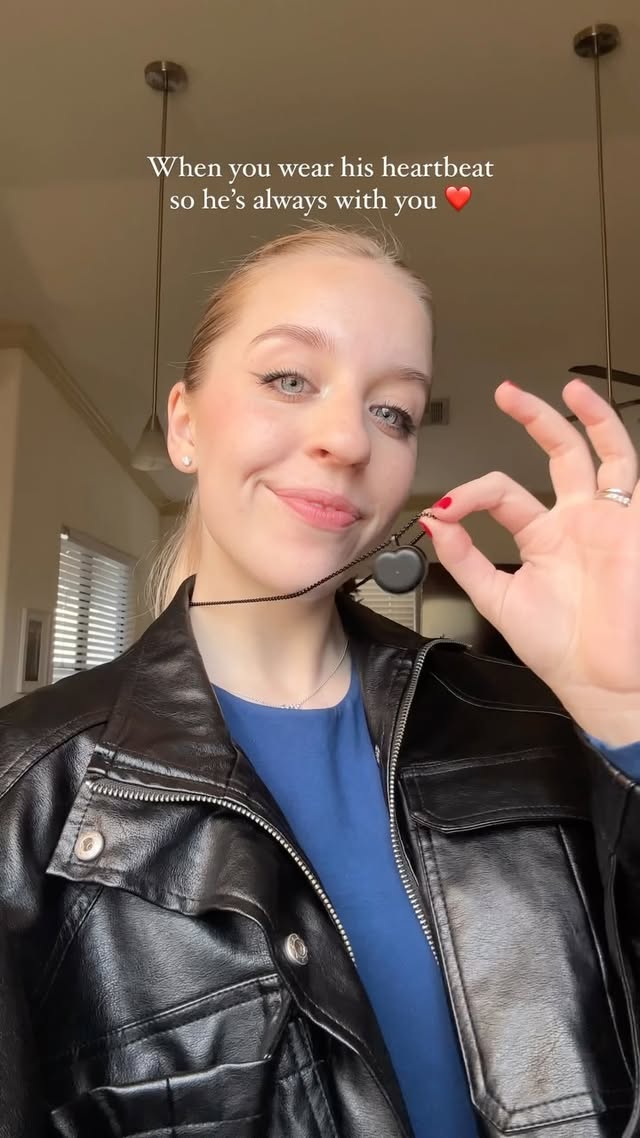 Instagram post by @secretsto.love for Bond Touch. Caption reads: [...] When I was gifted this necklace from....