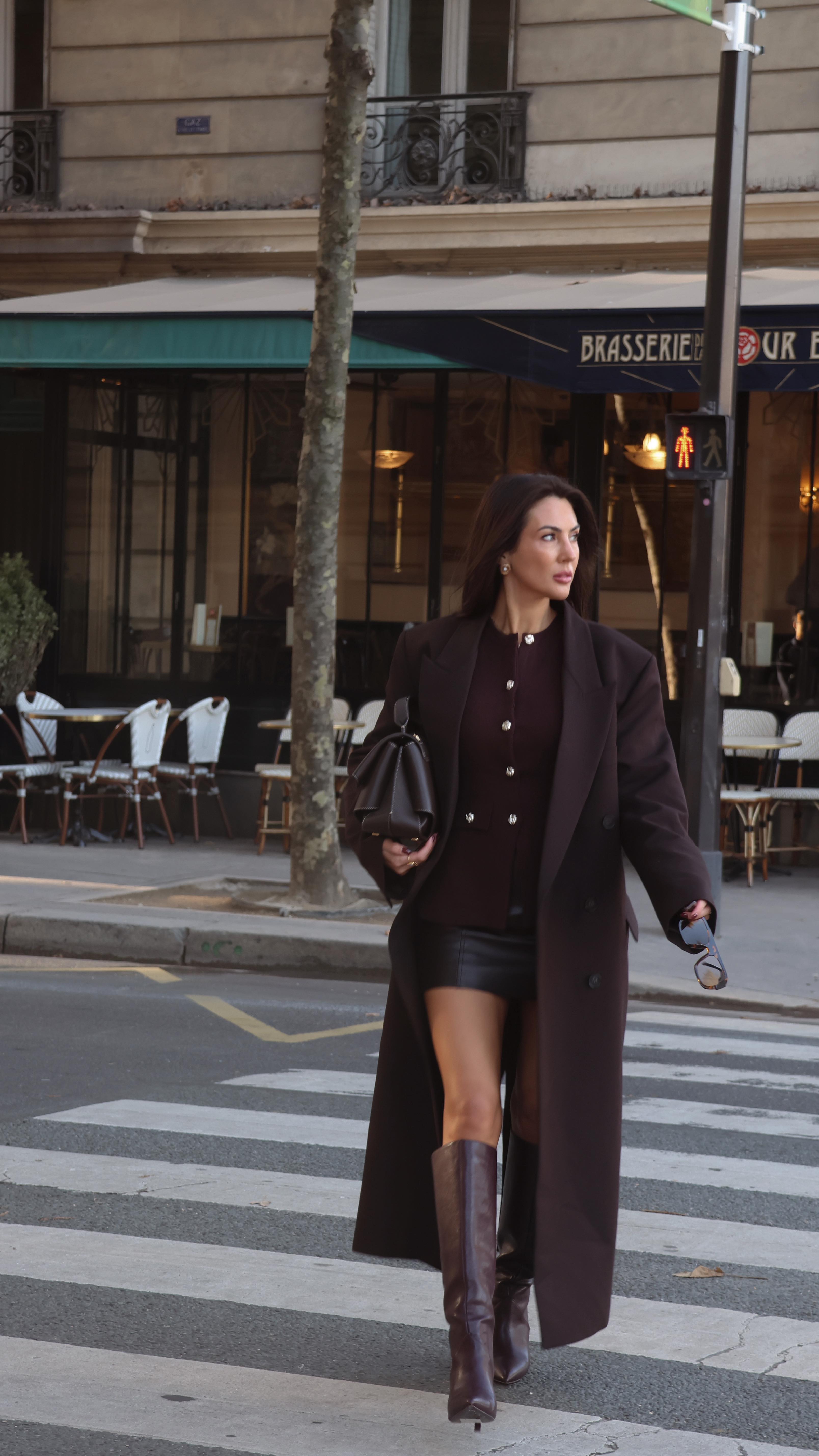 Instagram post by @caroline_stephanieyoung for Lipsy London. Caption reads: Ad|Parisian days with @lipsylondon 🥐

Product....