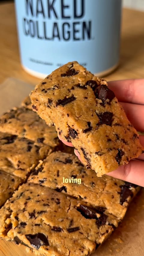 Instagram post by @em_forfoodsake for Naked Nutrition. Caption reads: [...] this recipe IS FOR YOU!🤎 Made with....