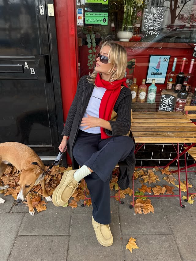 Instagram post by @millietulula for Clarks Originals. Caption reads: [...] to my winter shoe collection :)))....