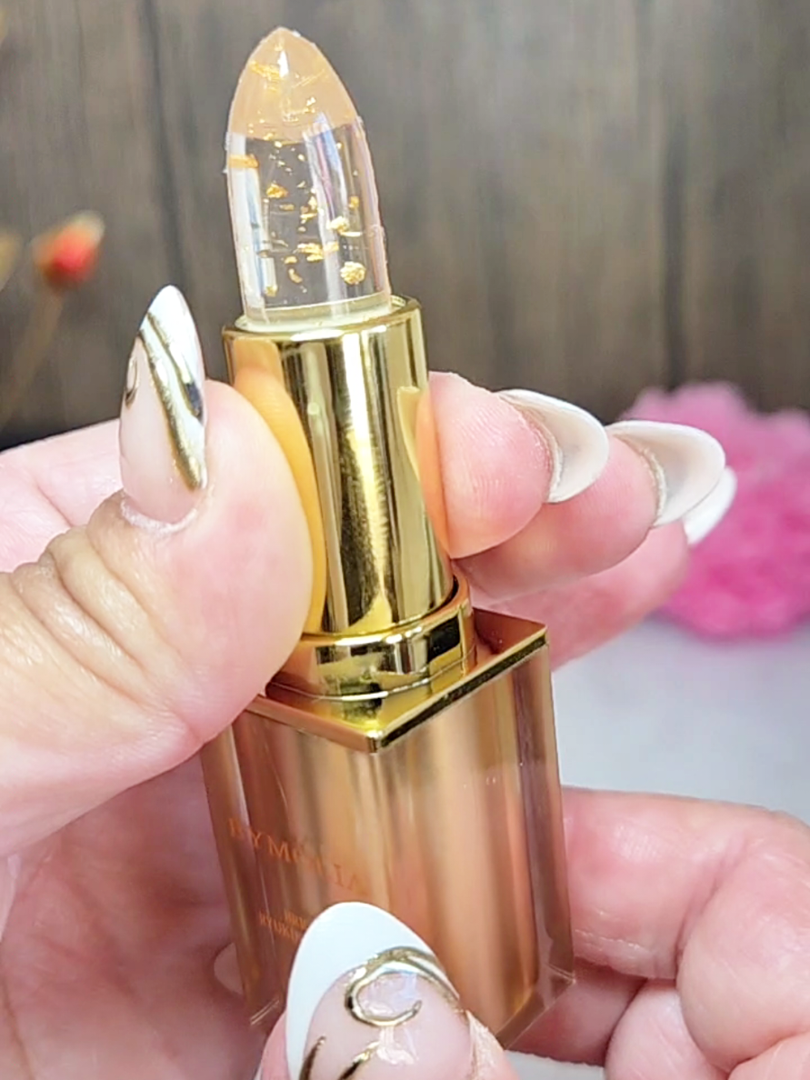 TikTok post by @dianasandovalgil for Bymolia Beauty. Caption reads: @Bymolia Beauty luxurious Color changing lipstick!....