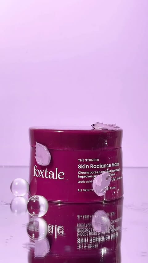 Instagram post by @glossyxglamm for Foxtale. Caption reads: Tan, dullness, and clogged pores? Not anymore. ✨....