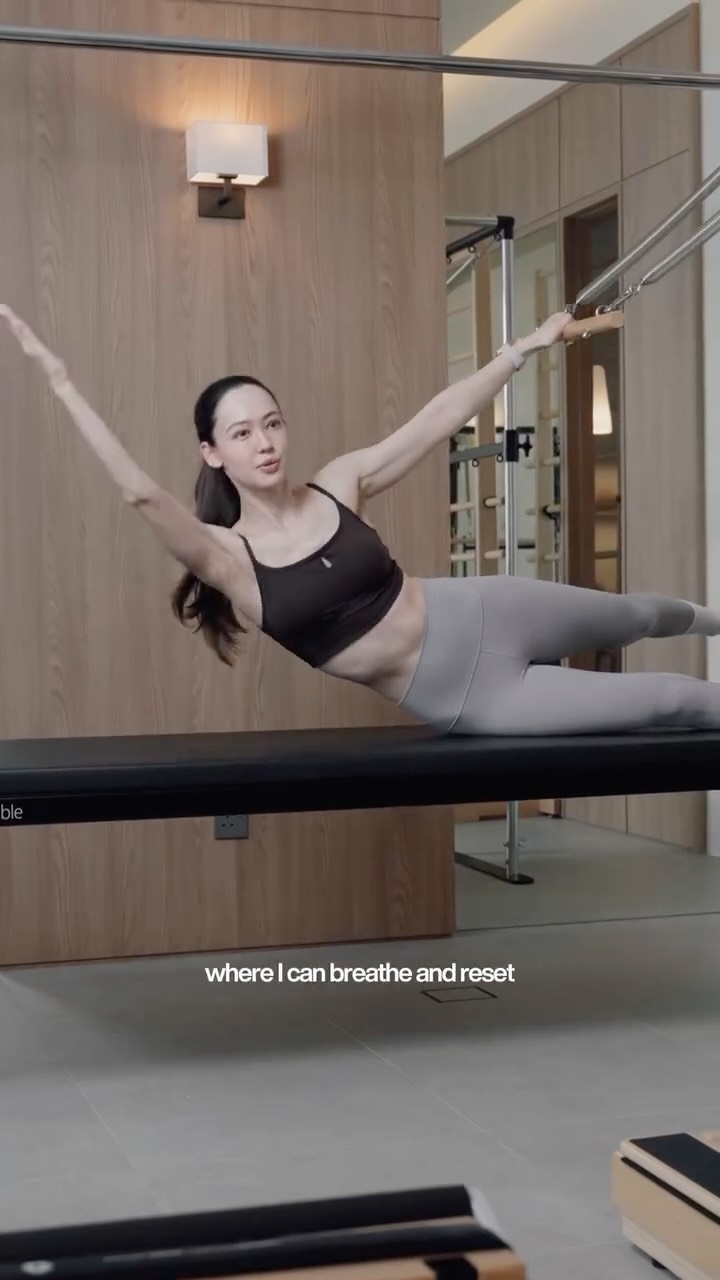 Instagram post by @fionafussi for Land Rover. Caption reads: The city never slows down — and neither do I! It....