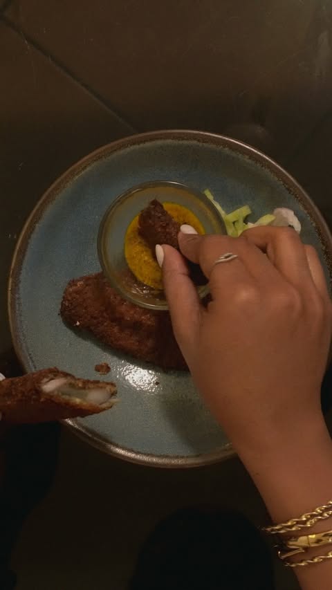 Instagram post by @shrishtea_ for Zomato. Caption reads: [...] in that one biryani bite, and I thank....