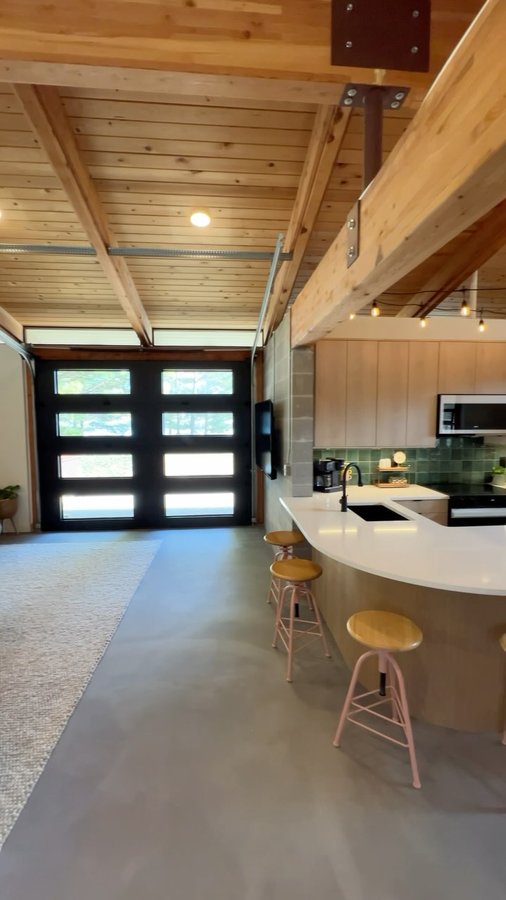 Instagram post by @wearejamieandsarah for Beyond Paint. Caption reads: [...] And we are SO glad we did! We used....