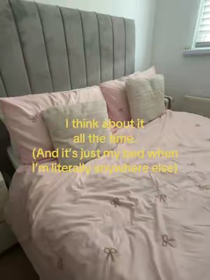 TikTok post by @ellieraelister for Yorkshire Bedding. Caption reads: @Yorkshire Bedding 🛌 🤍.