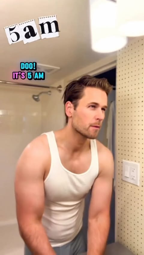 Instagram post by @danamboyer for HotelTonight. Caption reads: [...] our Auntie. ✈️🥳 Thank you @HotelTonight for....