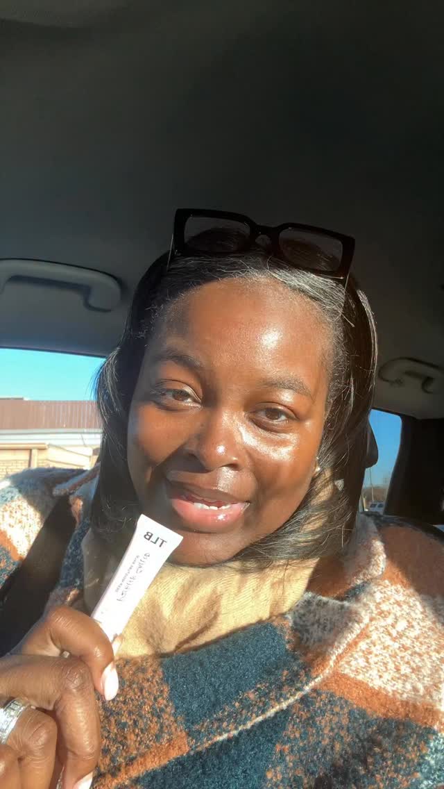 Instagram post by @brandi_theemillennialmanager for The Lip Bar. Caption reads: @thelipbar.