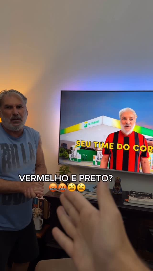 Instagram post by @matheuscosta for Postos Petrobras. Caption reads: [...] ROLANDO A PROMOÇÃO VEM PRO JOGO DOS POSTOS....