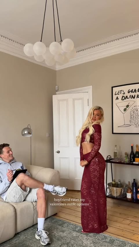 Instagram post by @abigaiilcomrie for DressMeZee. Caption reads: do we agree on his fave!!!?? @dressmezee ad.