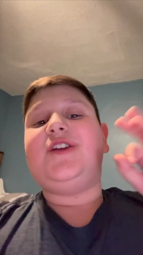 Instagram post by @tonycashnyc for Duolingo. Caption reads: Yo Guy! Check this out! #DuolingoPartner @Duolingo....