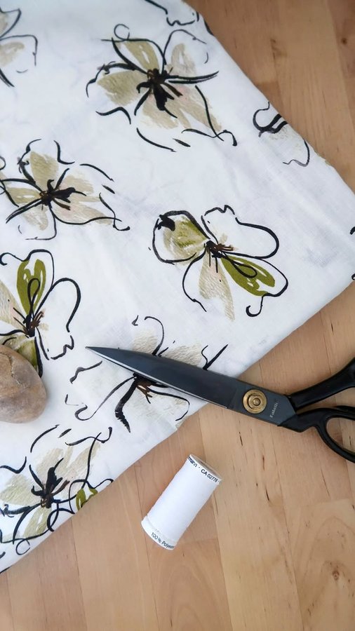 Instagram post by @goodthreadsstudio for The Fabric Store. Caption reads: [...] deadstock linen gifted by....