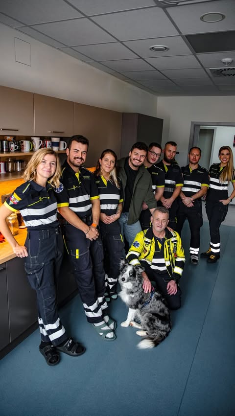 Instagram post by @stasa.roman for Avokádo. Caption reads: V předvánočním čase jsem se vydal překvapit....