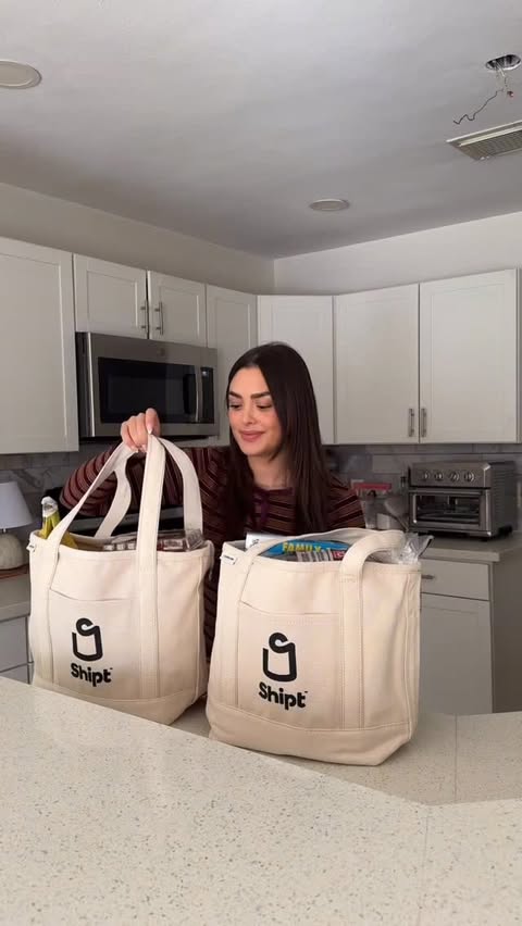 Instagram post by @karlacnicole for Shipt. Caption reads: #ShiptPartner Starting the new year right on [...].