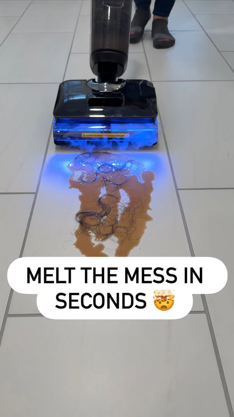 Instagram post by @zapatas_cleaning_services for Tineco. Caption reads: Meet the Tineco Floor One S7 Stretch Steam! A....