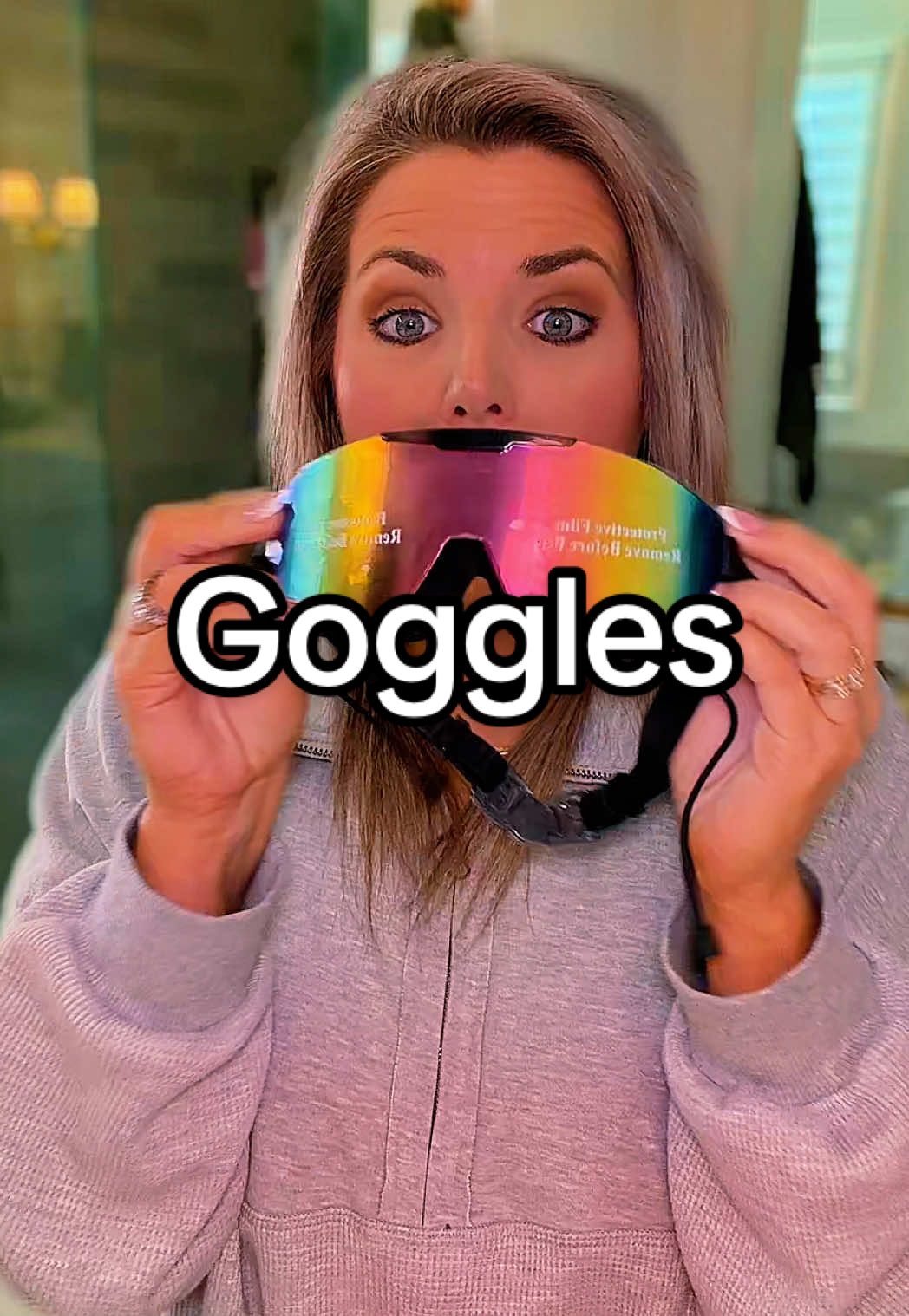 TikTok post by @lifewithheathersahm for Viyawise US. Caption reads: [...] @Viyawise US.