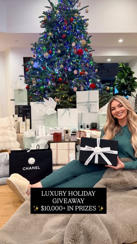 Instagram post by @chelseafreeman5 for COZY EARTH. Caption reads: [...] I’VE EVER DONE 🎁

I’m teaming up with Cozy....