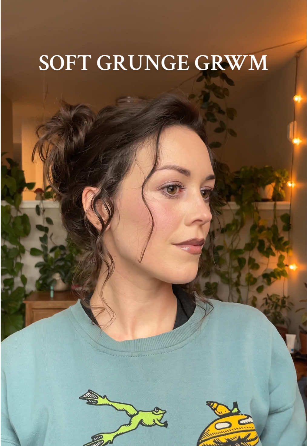 TikTok post by @abbymalyszka for ILIA Beauty. Caption reads: Soft Grunge GRWM on fair neutral olive skin 💘....