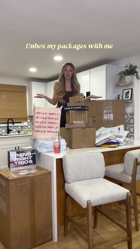 Instagram post by @kaganbrooks for MOTEL. Caption reads: Unbox my packages with me 📦🫶🏼 #unboxing #haul....