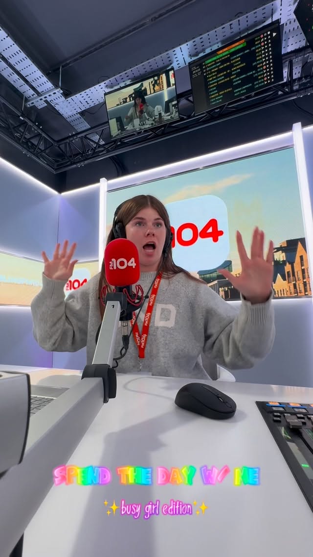 Instagram post by @kaseycampion for Mentos. Caption reads: Spend a busy day w/ me🌈✨ ft. @mentosireland my....