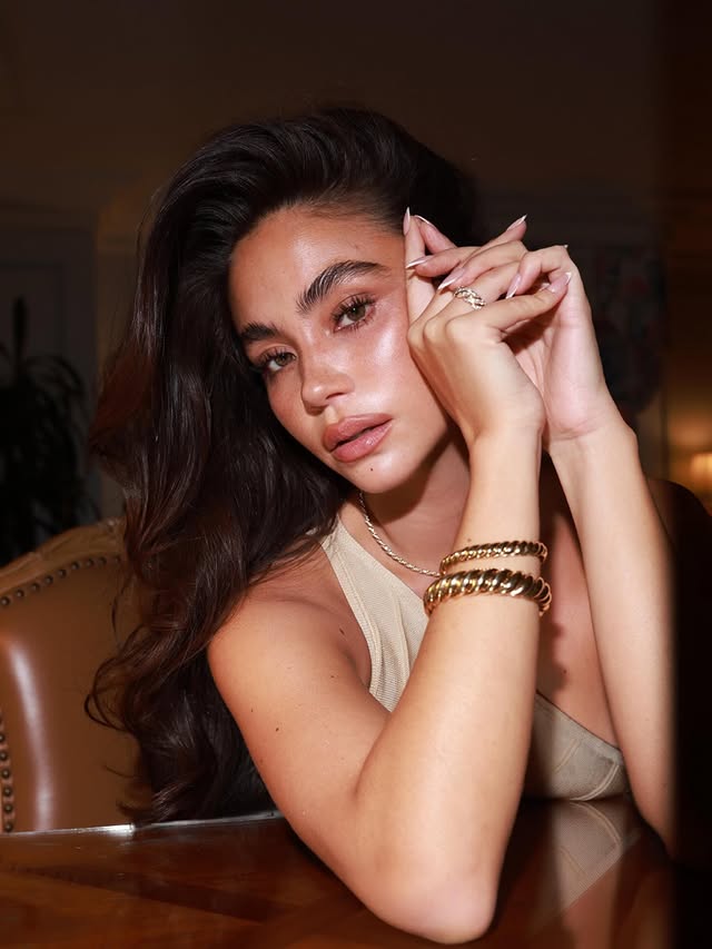 Instagram post by @christinanadin for David Yurman. Caption reads: celebrating holiday nights with @davidyurman....