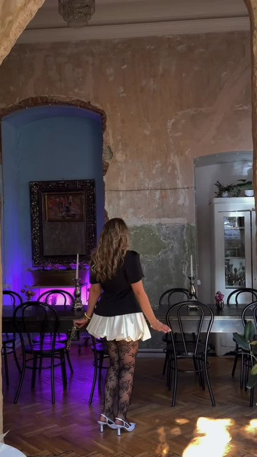 Instagram post by @zalissa_style for Mew Mews. Caption reads: Soft girl era activated ✨🤍
Obsessed with my new....