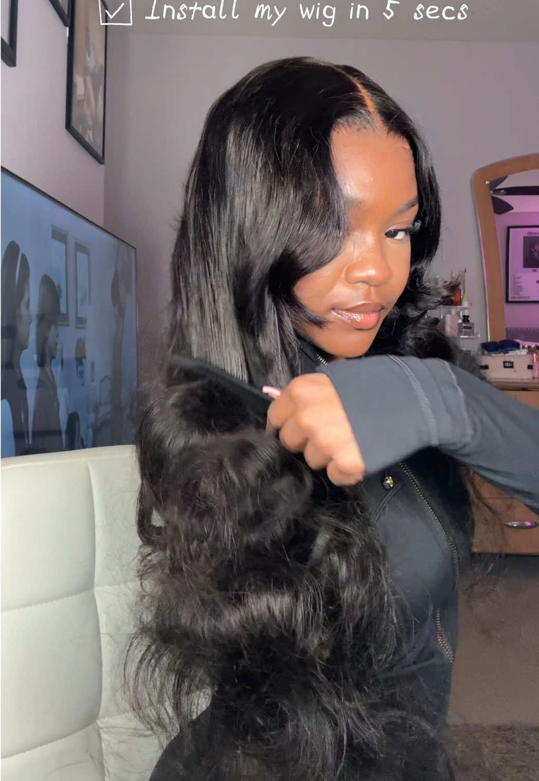 TikTok post by @nikia.carter for Amanda Hair. Caption reads: W quality 🤌🏾 @AmandaHair Official #amandahair....