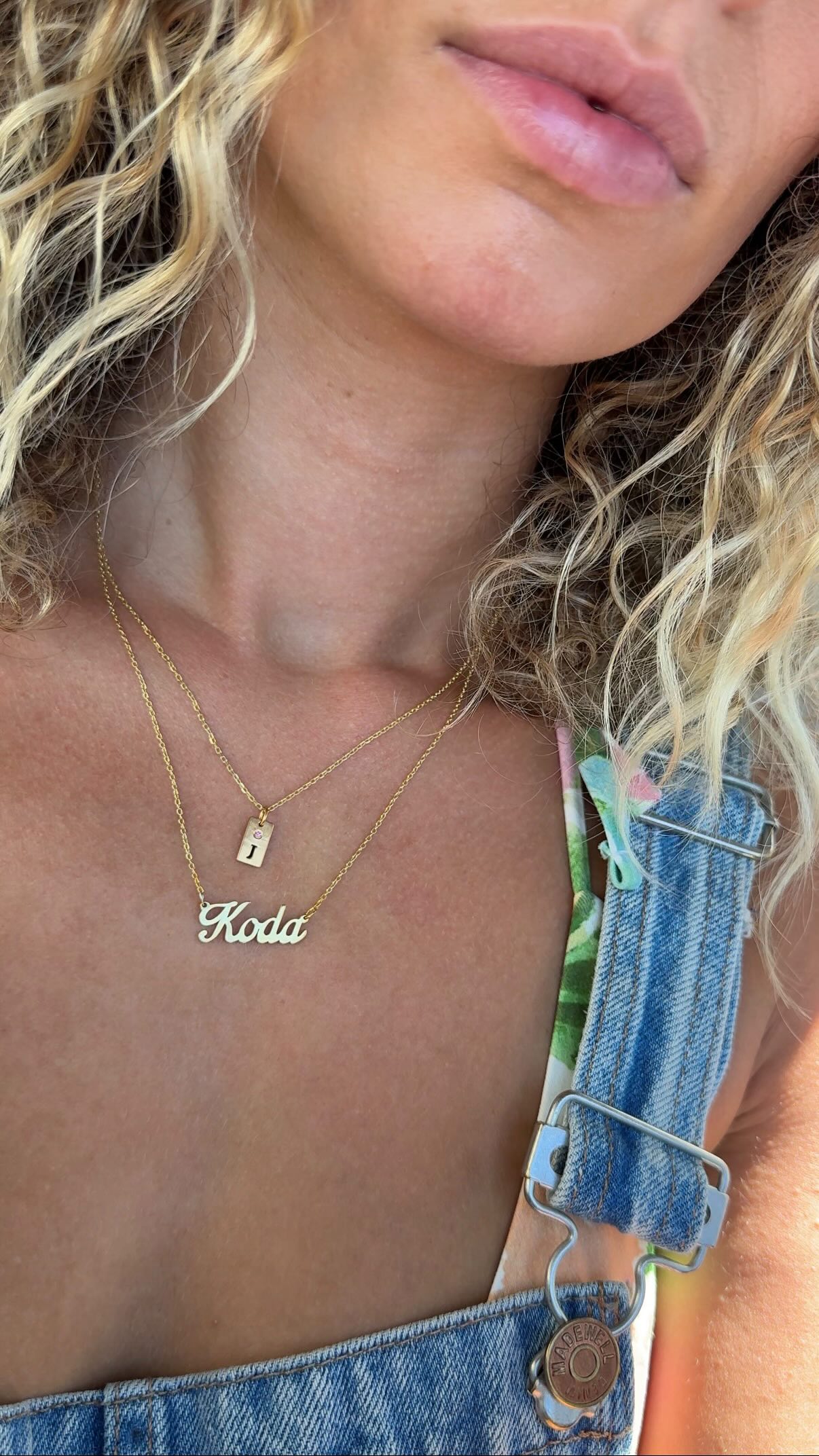 Instagram post by @rebekahlynnkalis for Jewlr. Caption reads: this is your sign to get a personalized piece of....