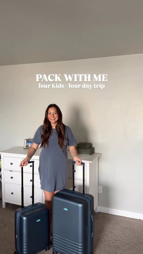 Instagram post by @lexingtonbrewer for Bagsmart. Caption reads: [...] I finally upgraded my suitcases and....