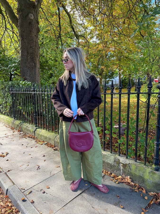 Instagram post by @ambstorey for Lulu Guinness. Caption reads: a weekend of olivia dean on repeat 

bag*....