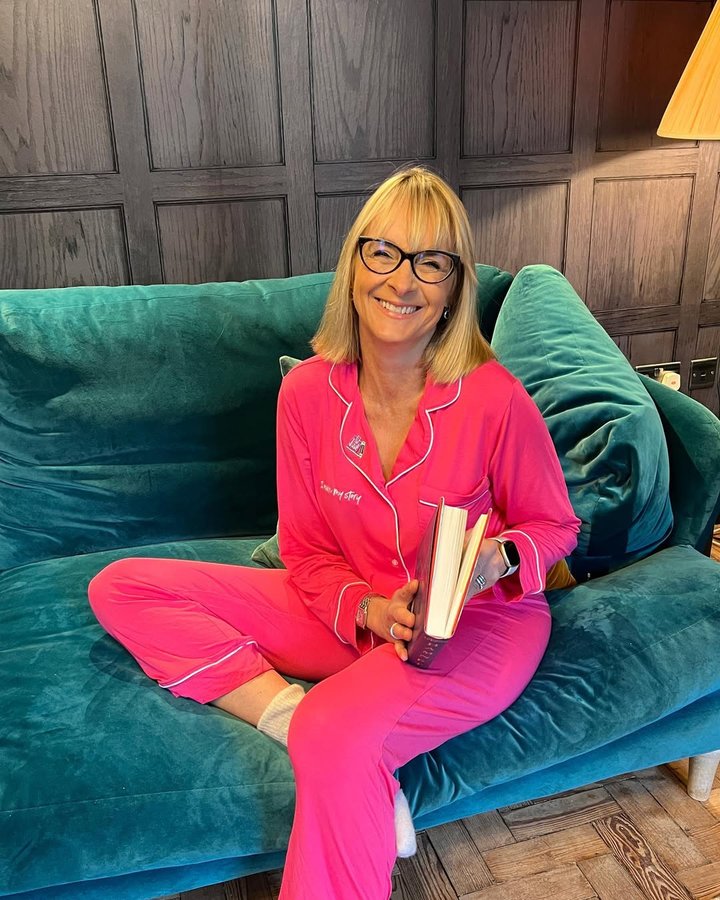 Instagram post by @louiseminchin for Women's Prize. Caption reads: [...] a fundraising collaboration between Women's....