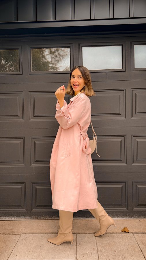 Instagram post by @unstoppable.mama for Suzy Shier. Caption reads: Today is the last day of @suzyshierofficial....