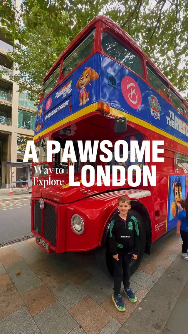 Instagram post by @samanthathomson7 for Visitengland. Caption reads: Mission accomplished, Pups! 🐾🚨

We recently....