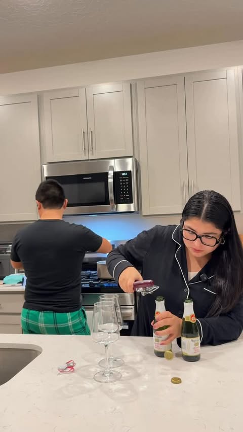 Instagram post by @emparegatoss for Taste Republic. Caption reads: [...] in feel special. You can find Taste....