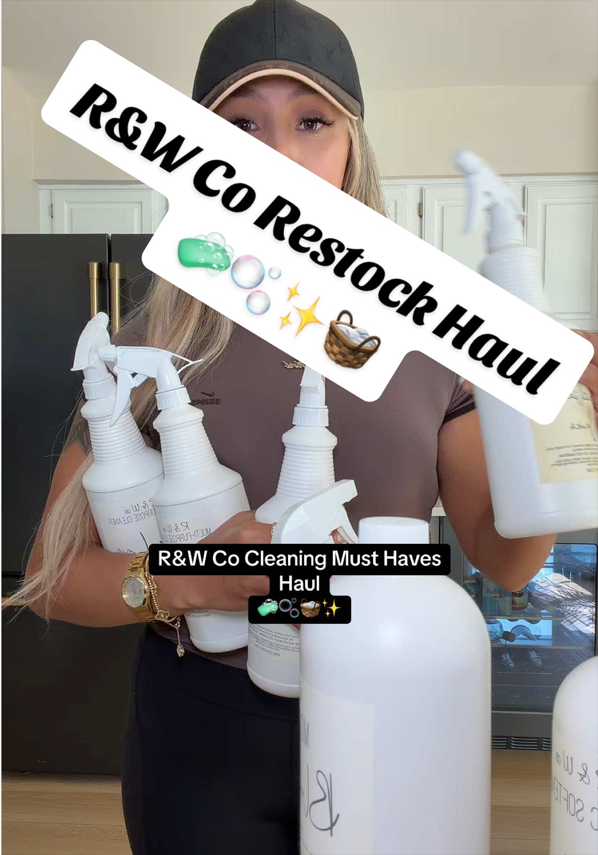 TikTok post by @giniglow for R&W Co.. Caption reads: [...] actually smells clean 🫧🧺 A little R&W Co.....