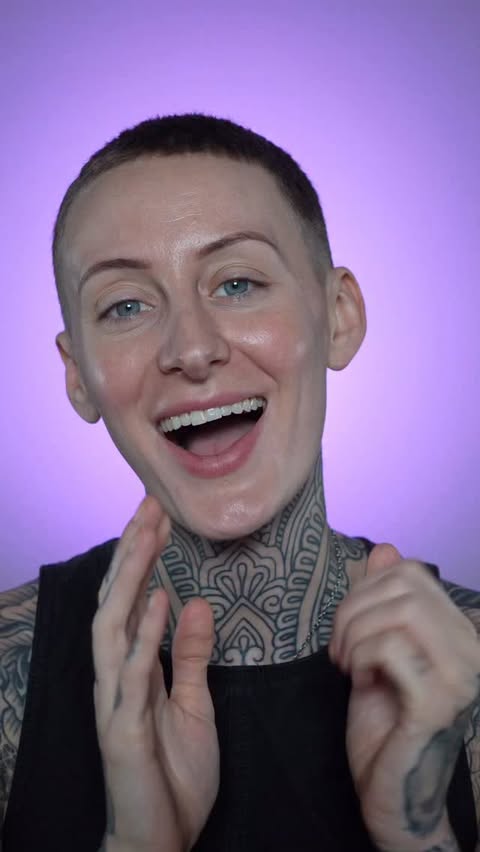 Instagram post by @oliviaolfactory for Well People. Caption reads: Poutlove Peptide Lip Balms @wellpeople 
.
#lipmask....