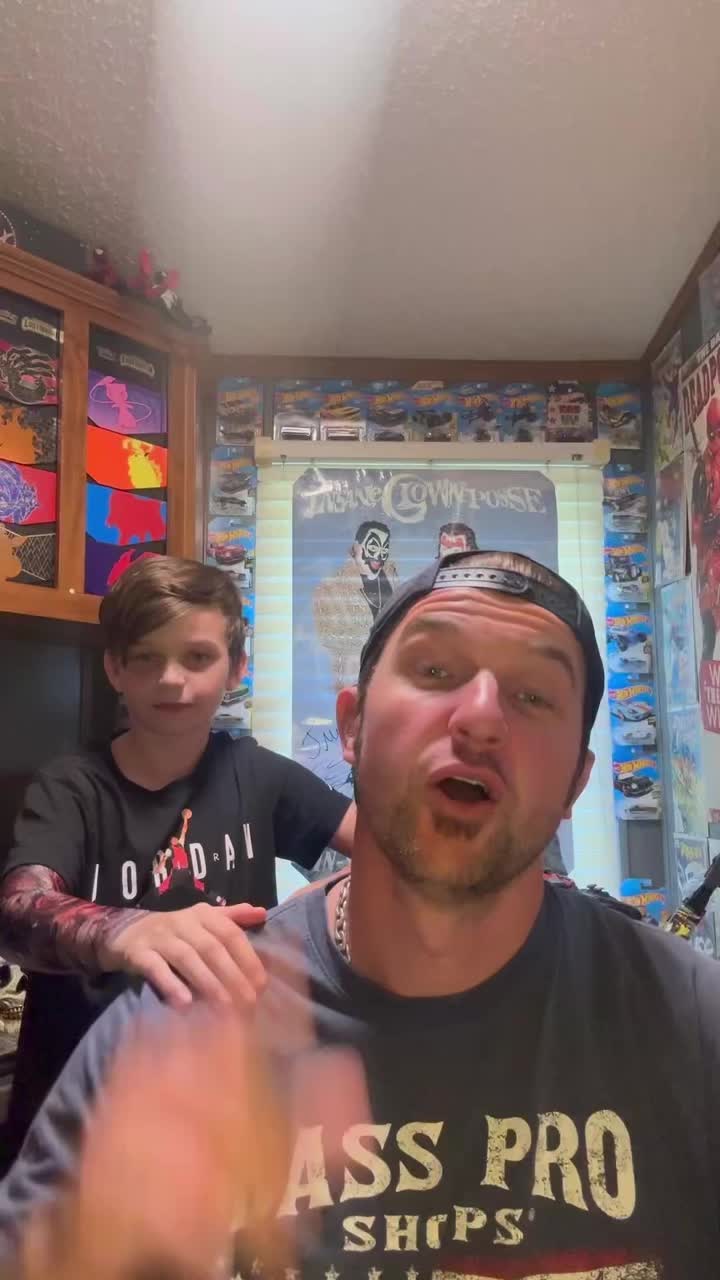 TikTok post by @bigduda32 for Derm Dude. Caption reads: [...] your tattoos brighten up #fyp #tattoo....