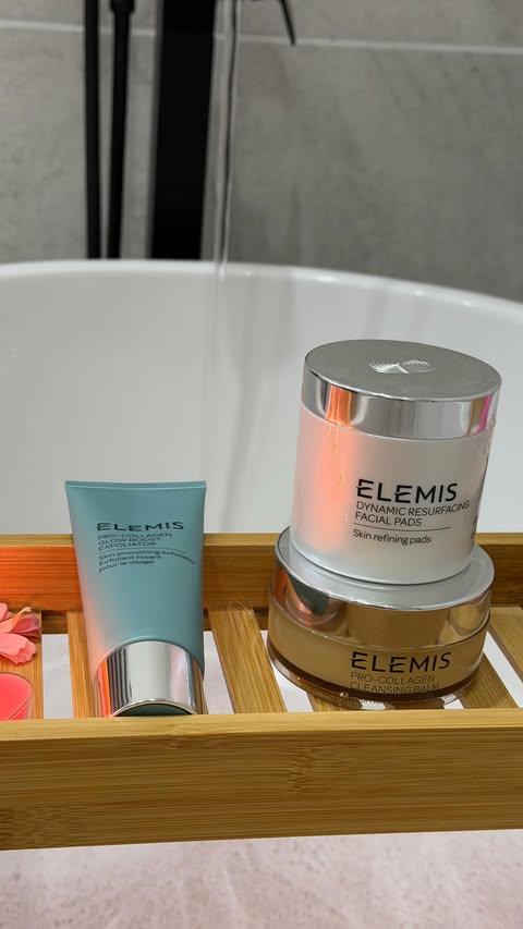 Instagram post by @tanyahanson_ for ELEMIS. Caption reads: [...] is also about self love 💘🧖🏻‍♀️💝 AD....