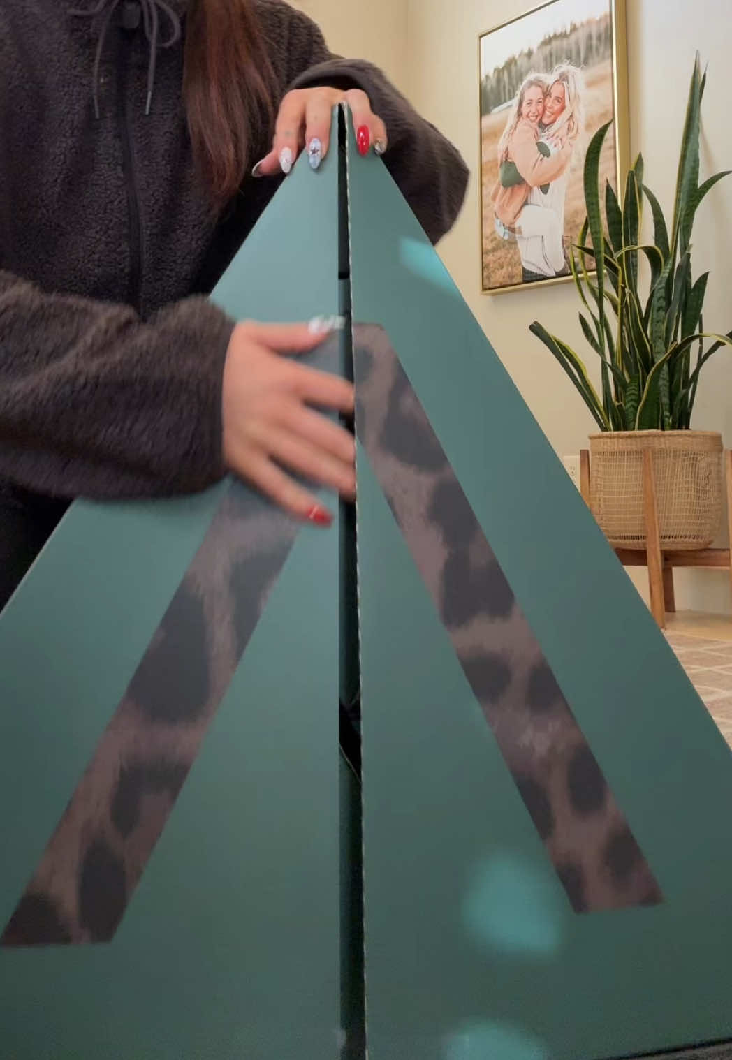 TikTok post by @savykay055 for UKLASH. Caption reads: PR UNBOXING!! @UKLASH US @GRAVIET @Drink LMNT....