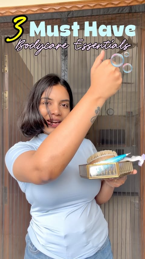 Instagram post by @yamini.polnati95 for Gillette Venus. Caption reads: ✨Use code GILVENUS10 on Amazon for an extra....