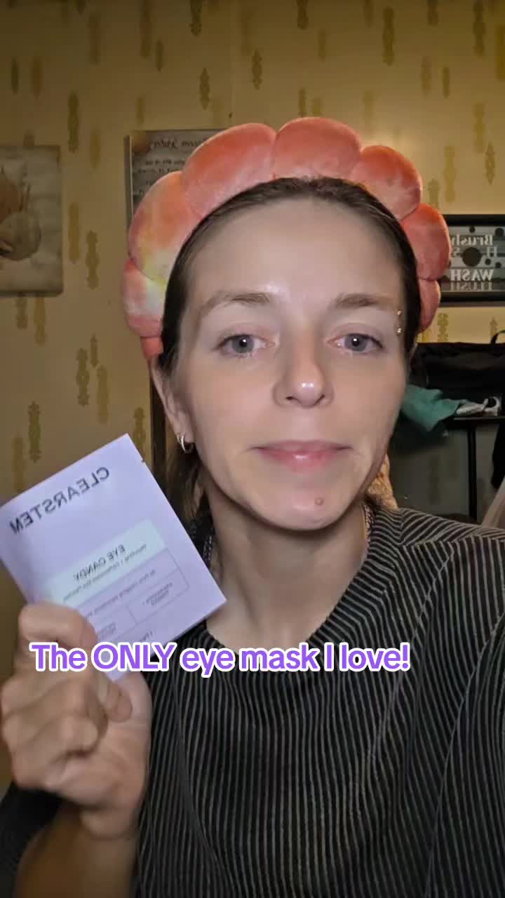 TikTok post by an influencer for CLEARSTEM Skincare. Caption reads: @CLEARSTEM Skincare #skincare #cleanskincare [...].