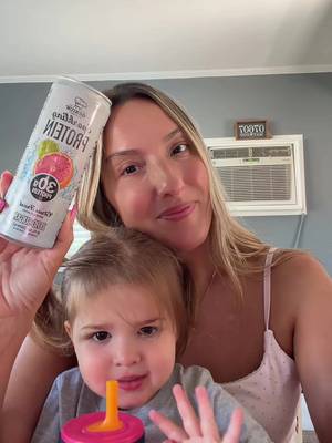 TikTok post by @carlytriesthings for Genius Gourmet. Caption reads: [...] helper 🥹 Sparkling Protein by Genius....