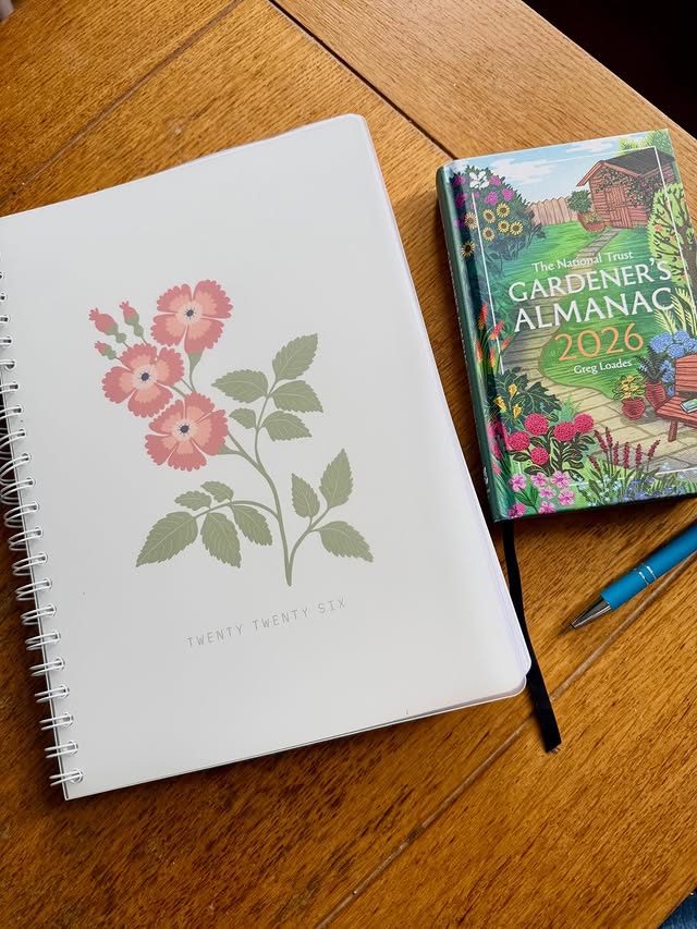 Instagram post by @amyelstephenson for Personal Planner. Caption reads: [...] gorgeous personalised planner from....