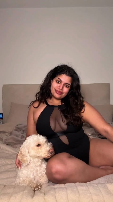Instagram post by @dearscantilly for Curvy Kate. Caption reads: [...] The Swerve non-wire bodysuit by @curvykate....