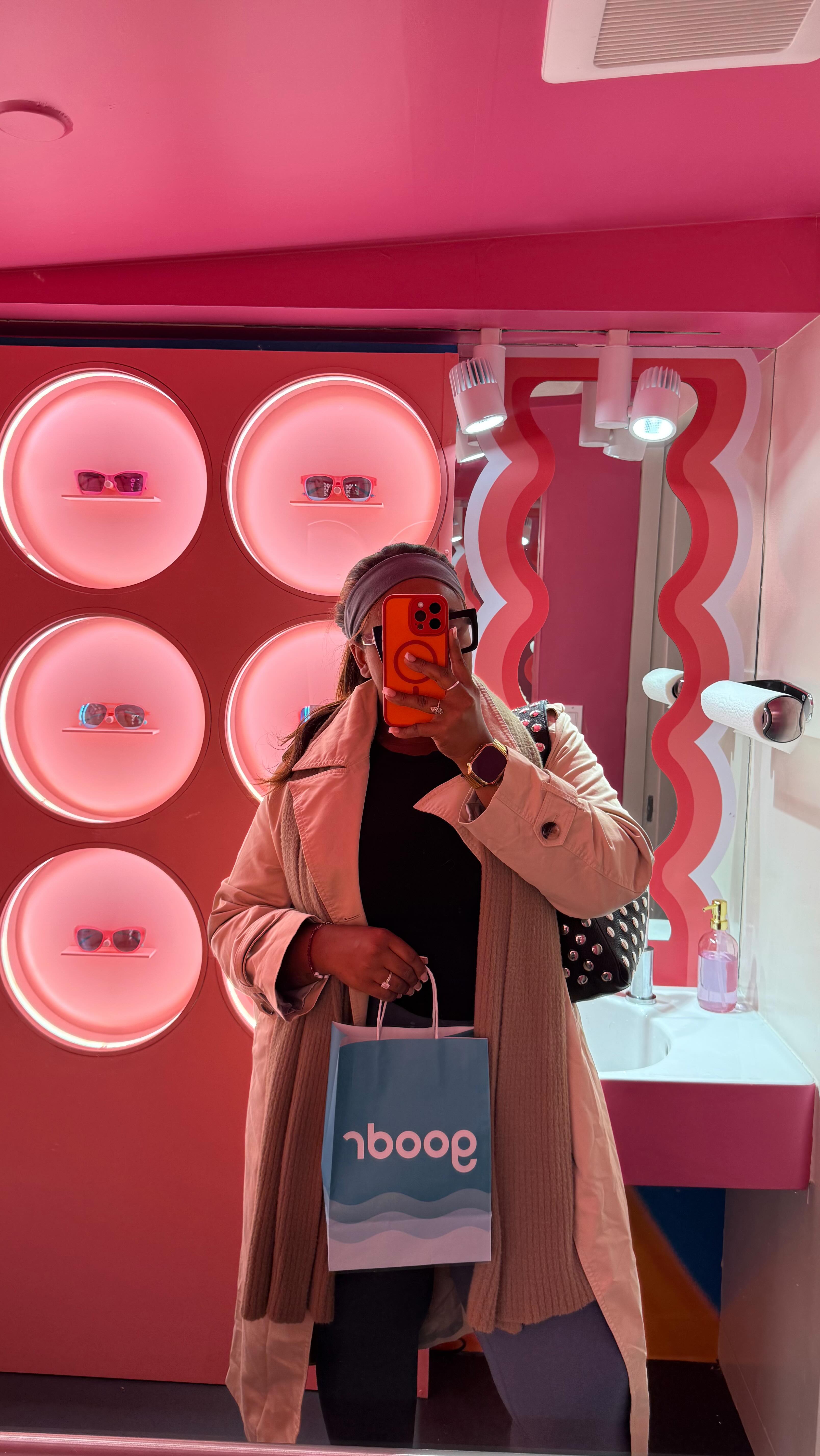 Instagram post by @tasiajewelx for Goodr. Caption reads: [...] the @nycmarathon I got to check out the....