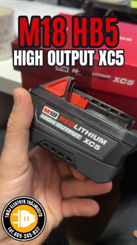 Instagram post by @twoj_elektryk_trojmiasto for Milwaukee Tool. Caption reads: [...] XC5 #twojelektryktrojmiasto #M18HB5....