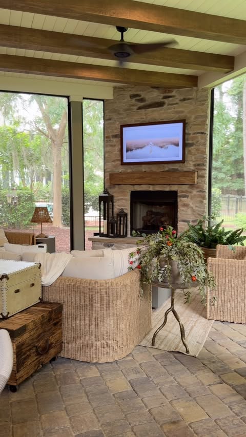 Instagram post by @thenottinghome for LTK. Caption reads: [...] #WayfairPartner @wayfair #liketkit @shop.ltk.