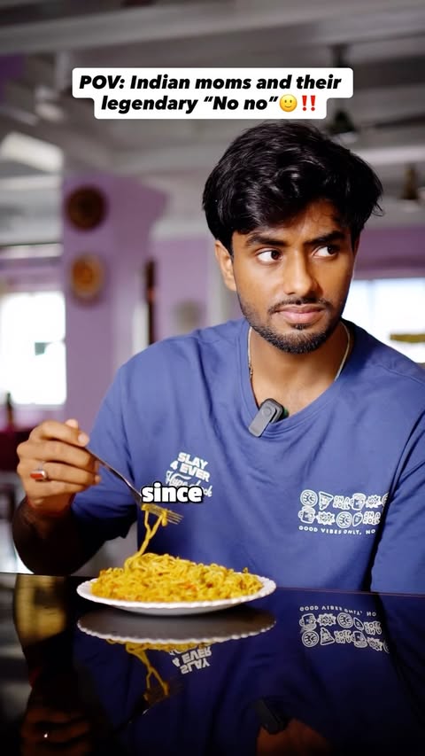 Instagram post by @funkysagnik for Bingo! Snacks. Caption reads: Maa ra bole na, kintu mone mone chaye.....