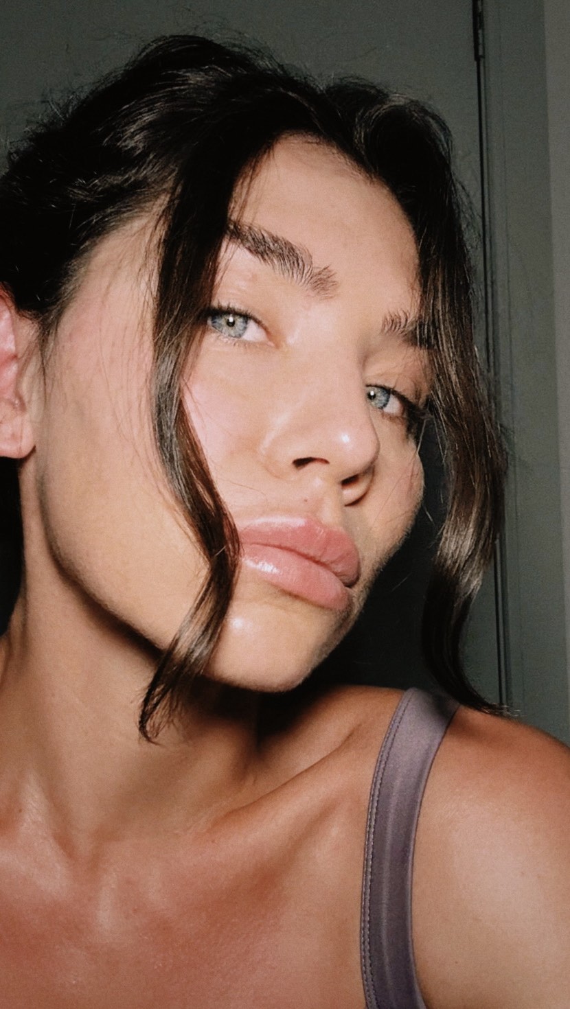 Instagram post by @agataklmvch for ActandAcre. Caption reads: [...] Started this awesome treatment with ....