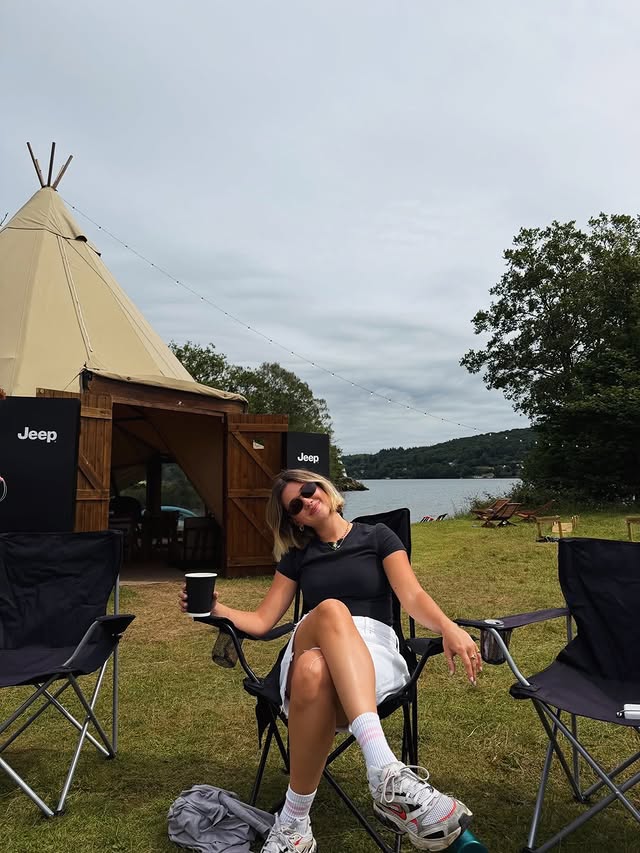 Instagram post by @otti_ldn for Jeep. Caption reads: beep beep, from Camp Jeep !! ☀️🦋🚘 48 hours of....